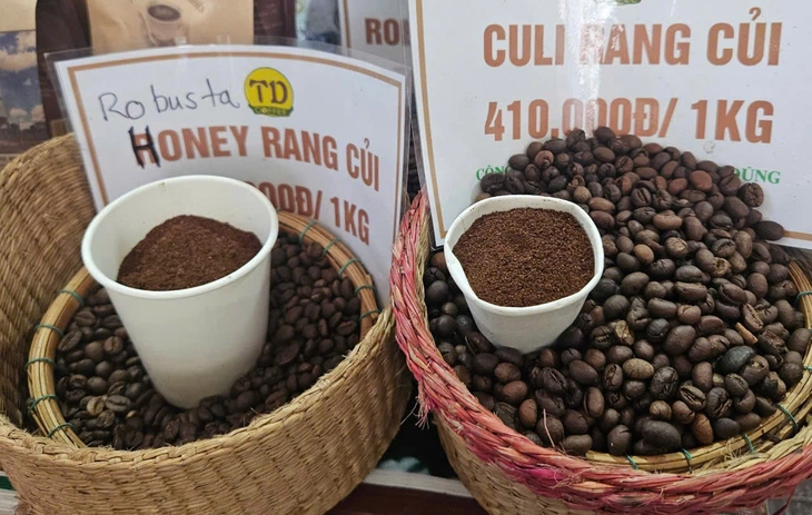 Global coffee prices fall as Vietnam exports
